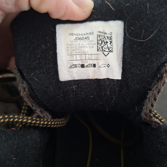 Merrell Men's Tan and Black Hiking Boots - Picture 4 of 8